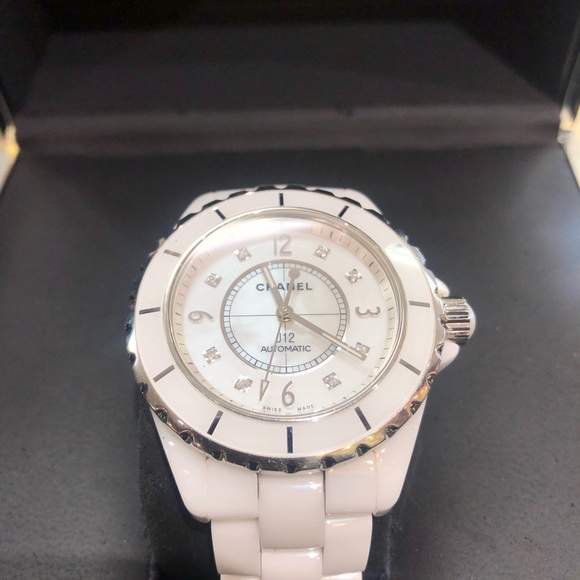 Ceramic Chanel J12 Watch ,100% Authentic - Picture 3 of 5